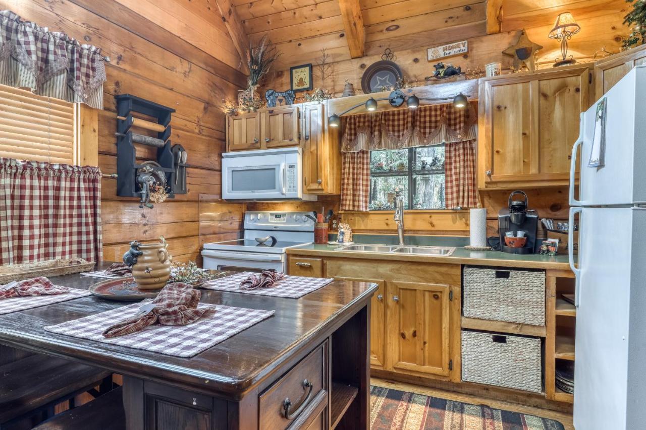 Pine Cone Ridge Villa Сивиървил Екстериор снимка