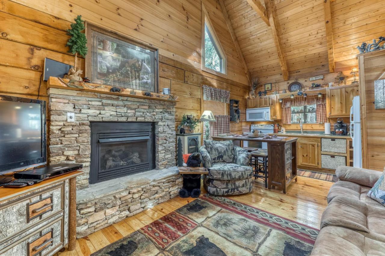 Pine Cone Ridge Villa Сивиървил Екстериор снимка