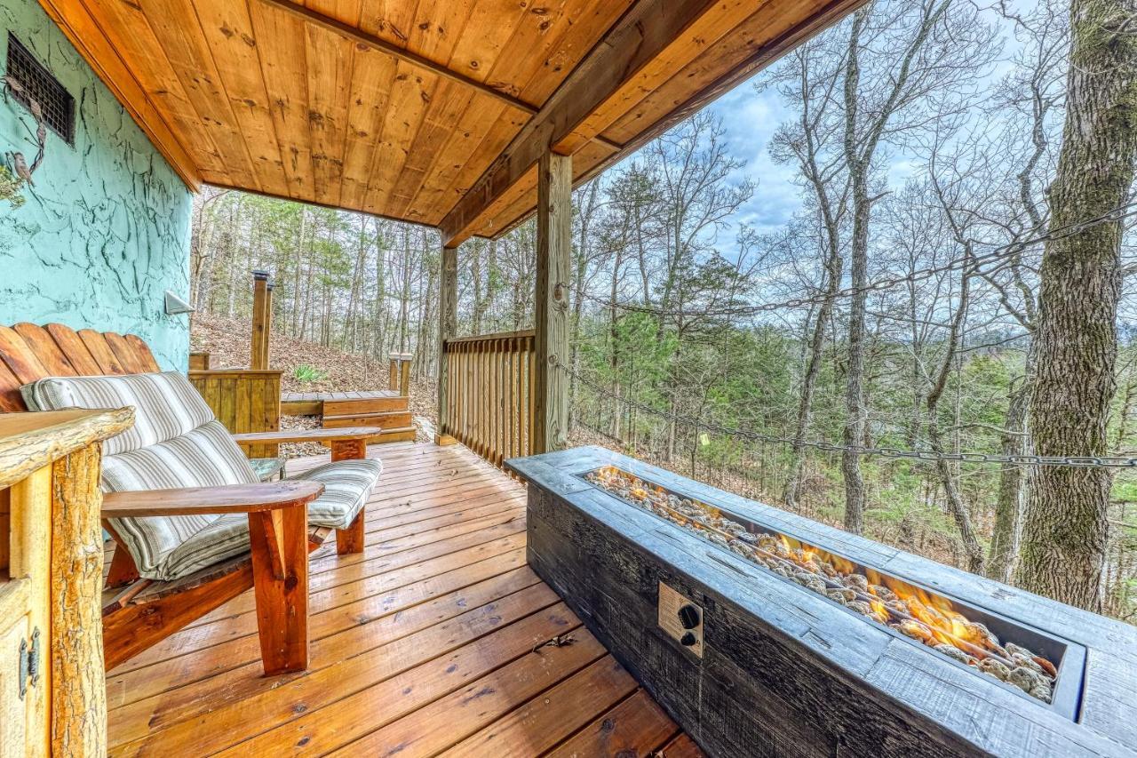 Pine Cone Ridge Villa Сивиървил Екстериор снимка