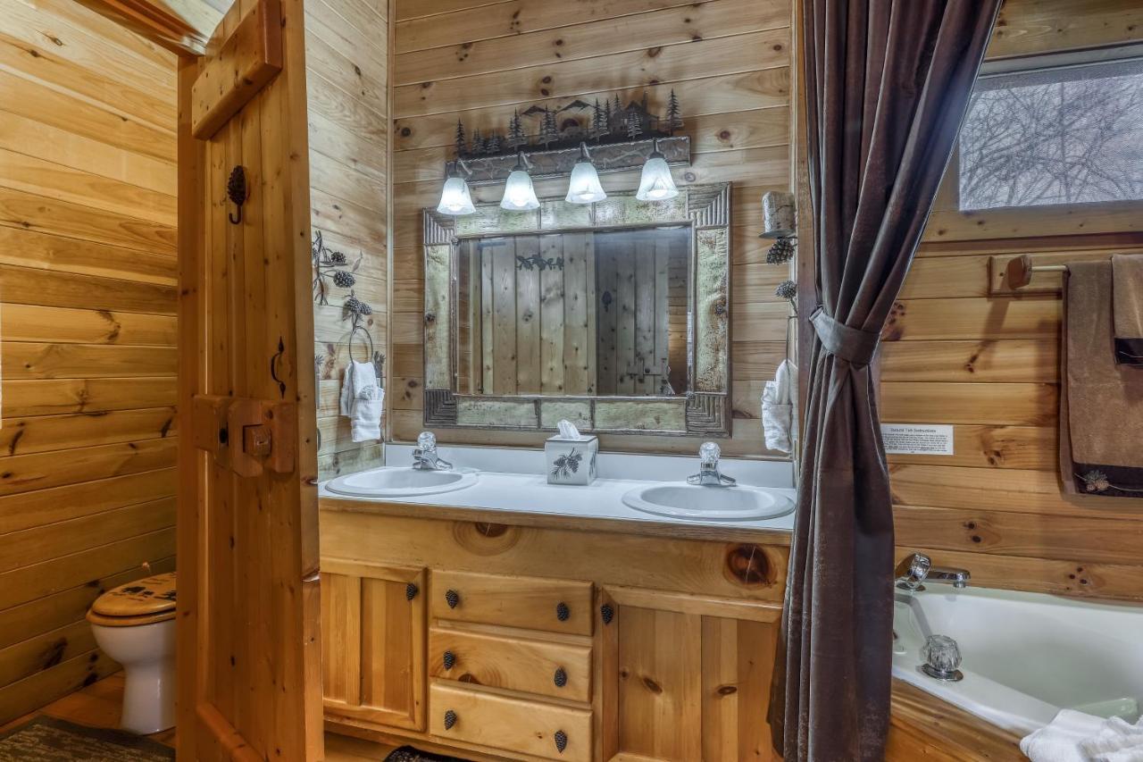 Pine Cone Ridge Villa Сивиървил Екстериор снимка