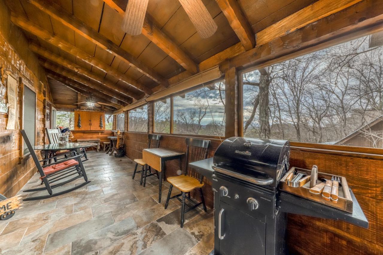 Pine Cone Ridge Villa Сивиървил Екстериор снимка
